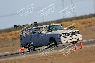 media/Oct-02-2022-24 Hours of Lemons (Sun) [[cb81b089e1]]/915am (I-5)/